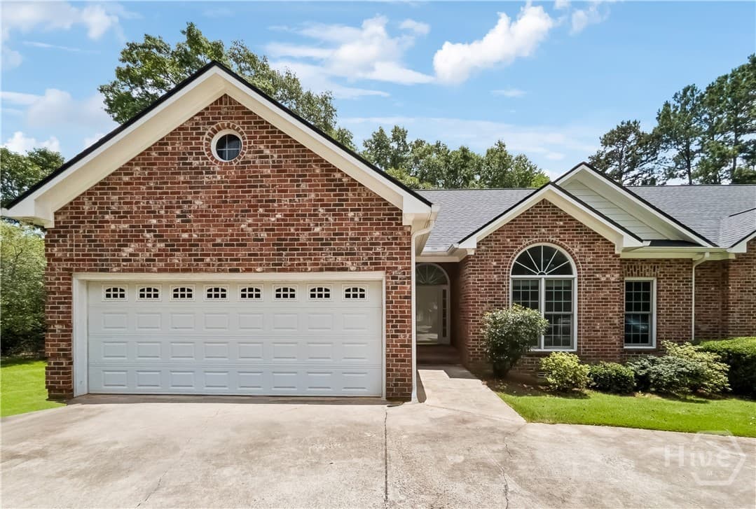 122 Flatrock Court - Photo 1
