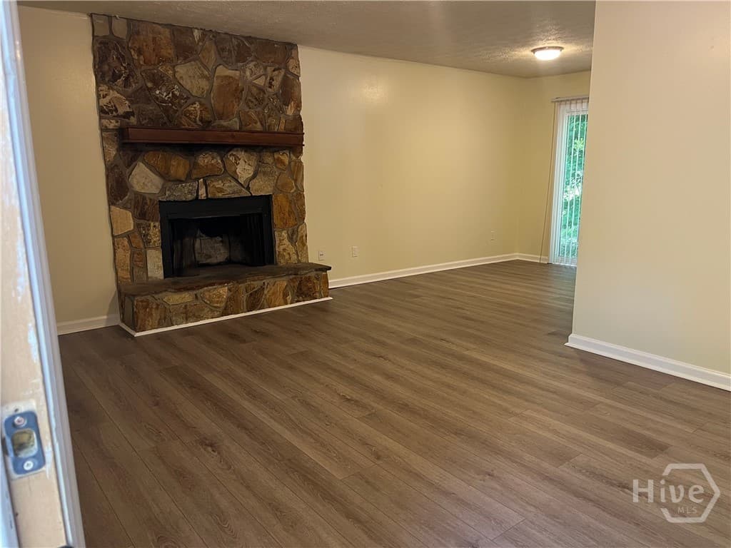 212 Rustwood Drive - Photo 1