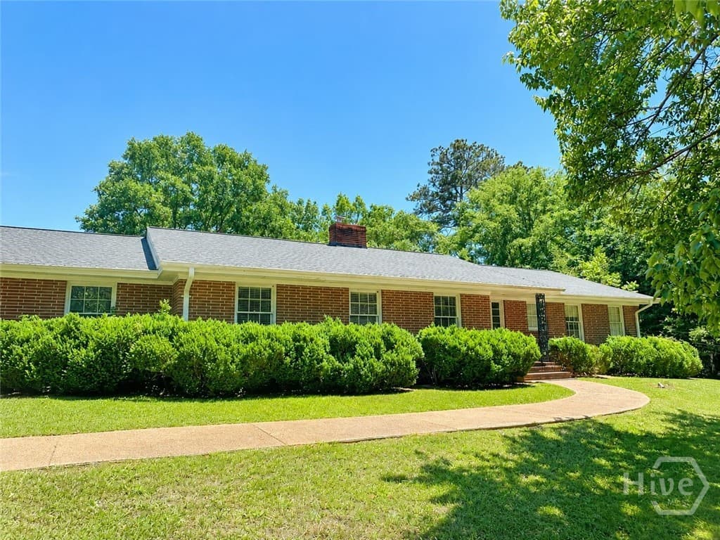 560 Riverview Road - Photo 1