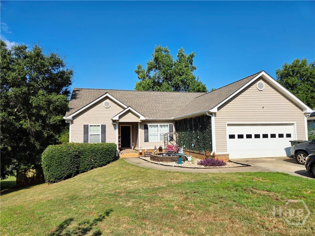 209 Clearwater Drive - Photo 1