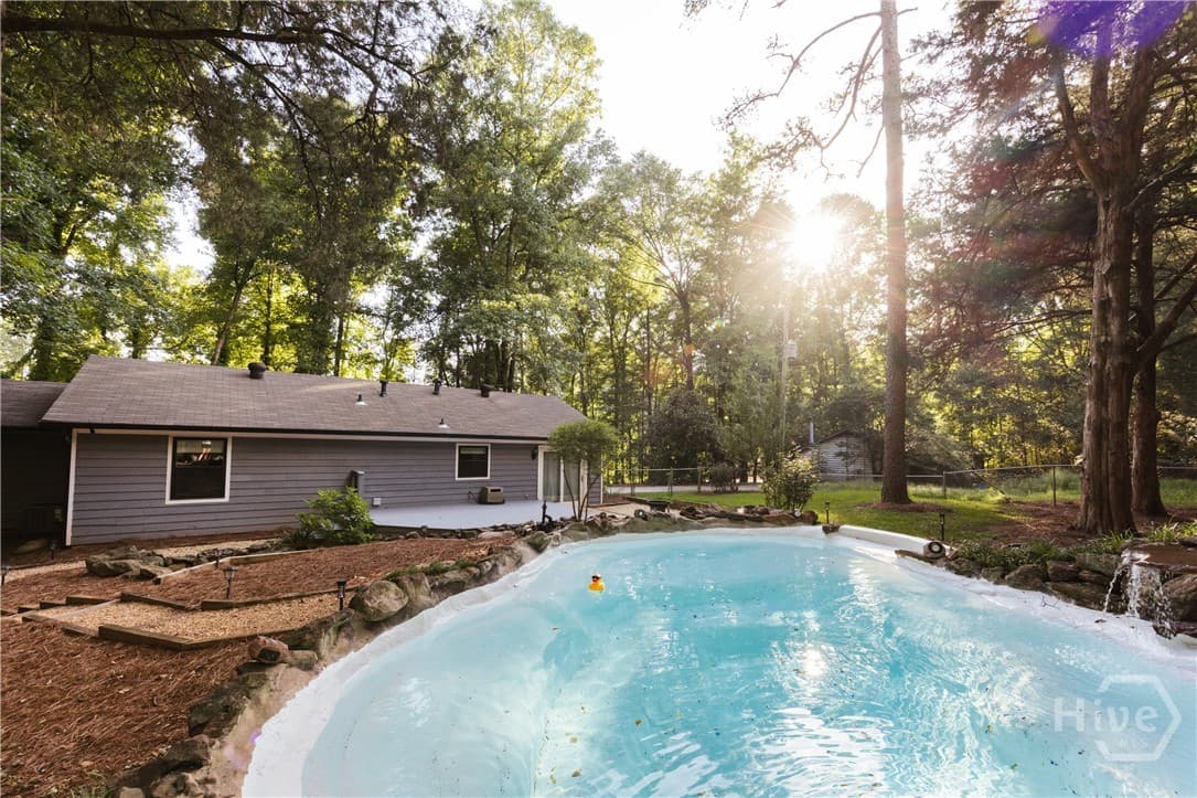 640 Tallassee Road