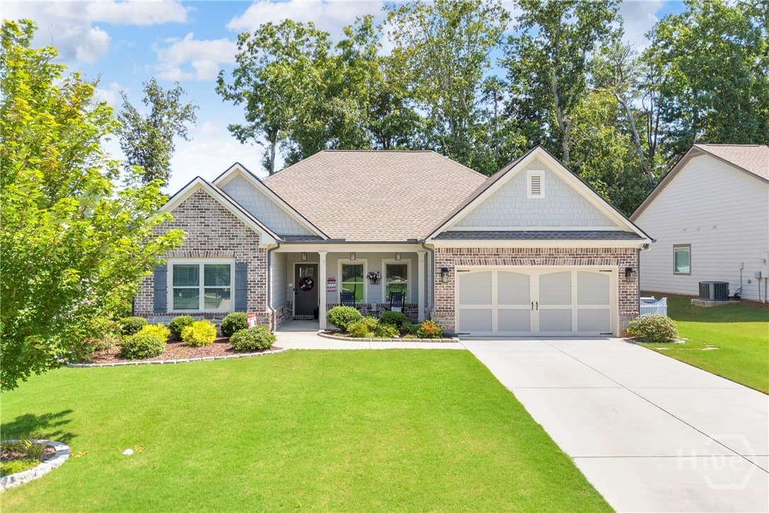 1645 Jasper Drive - Photo 1