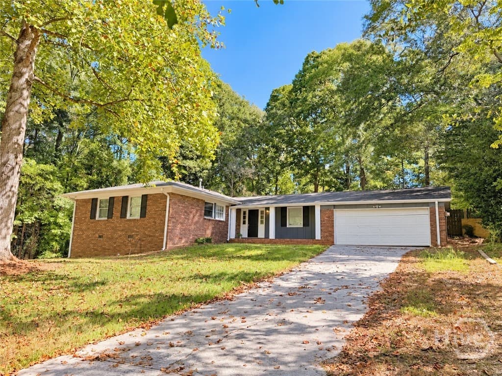 278 Rhodes Drive - Photo 1