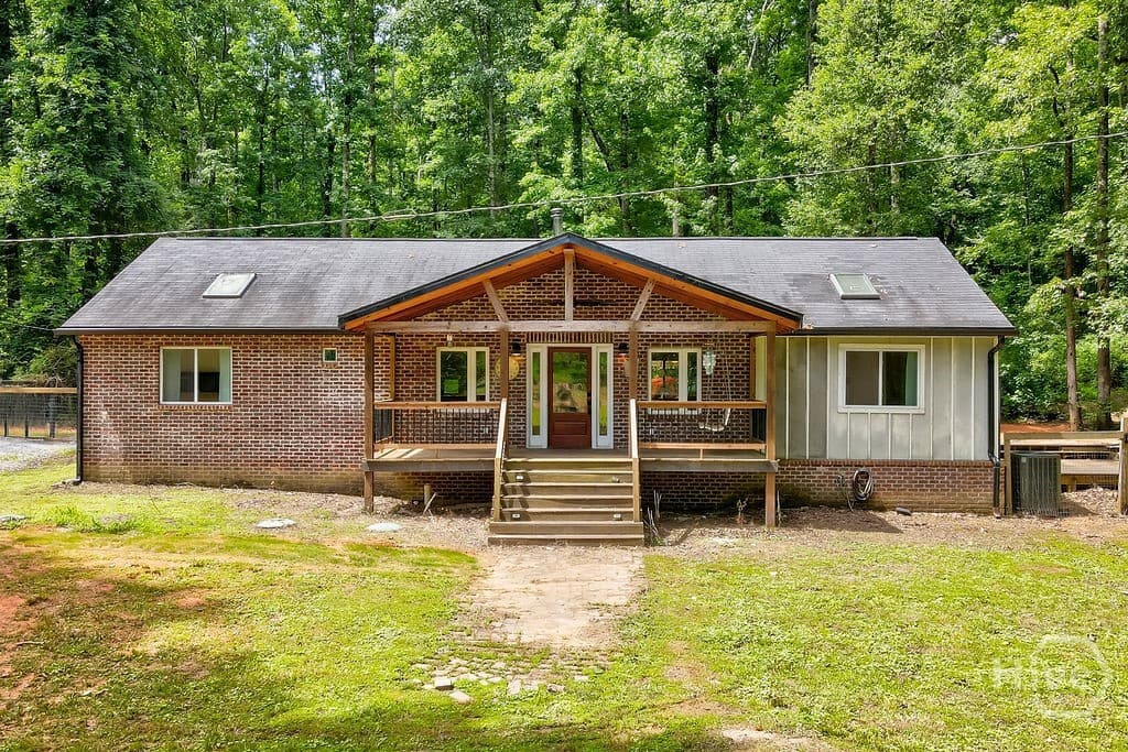 2375 Tallassee Road - Photo 1