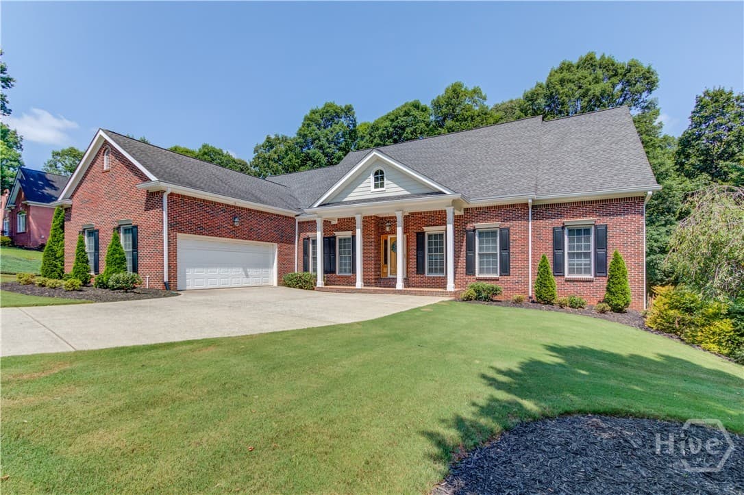 613 River Chase - Photo 1