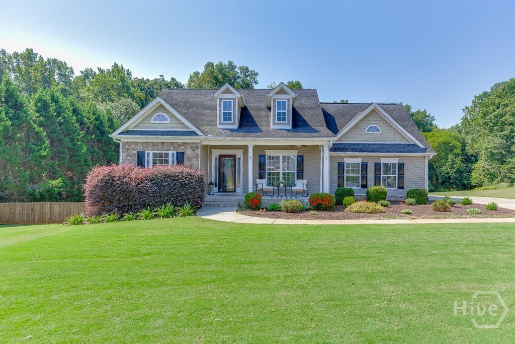 131 Wood Cove - Photo 1