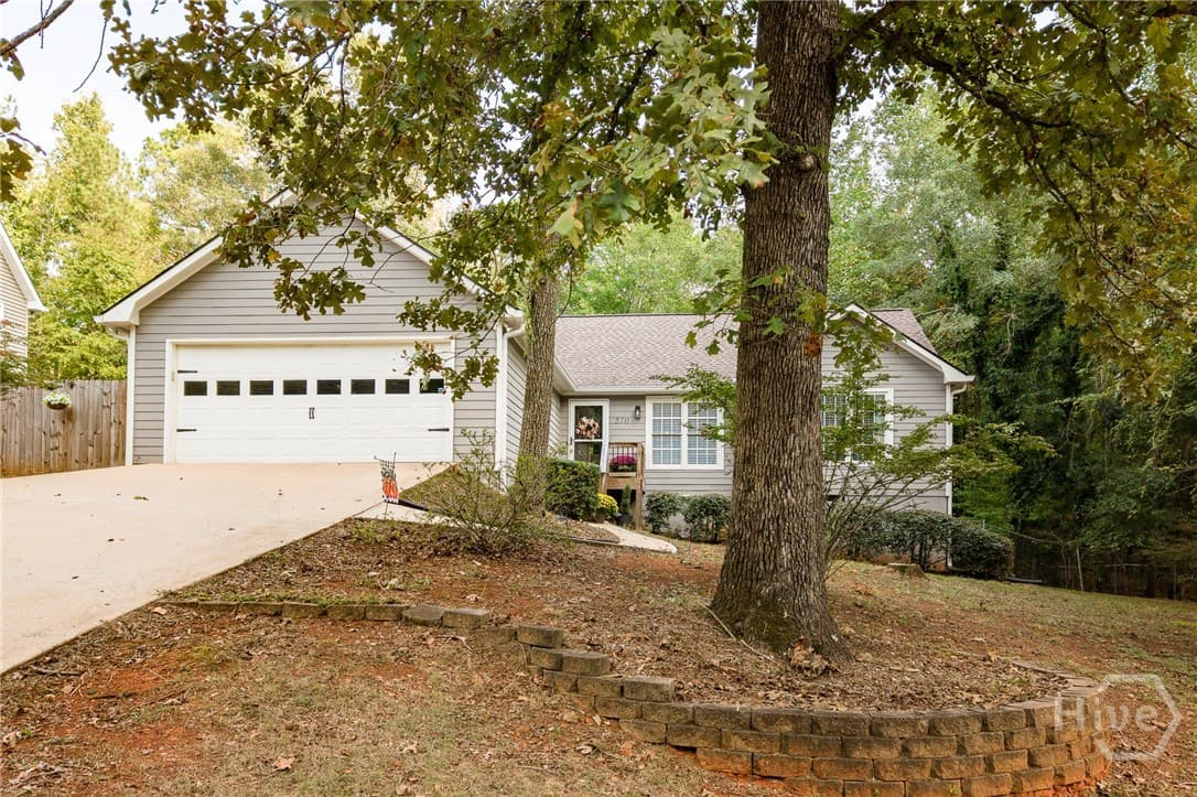 570 Snapfinger Drive - Photo 1