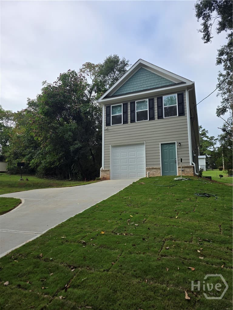 67 Woodbine Street - Photo 1