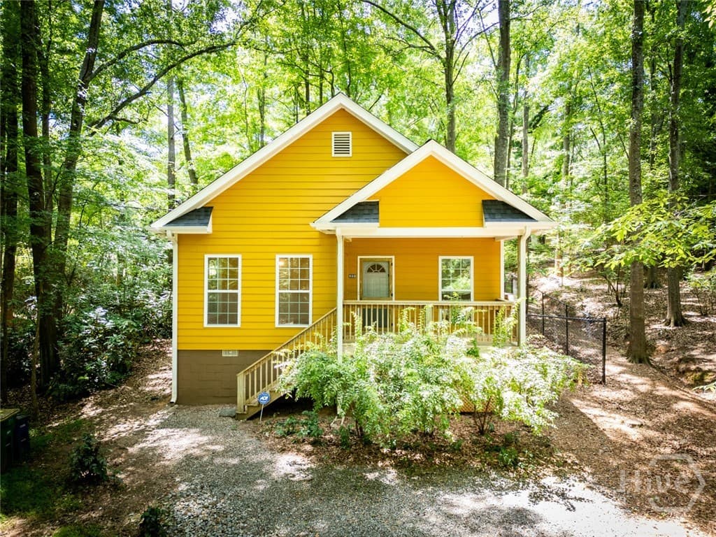 940 Forest Heights Drive - Photo 1