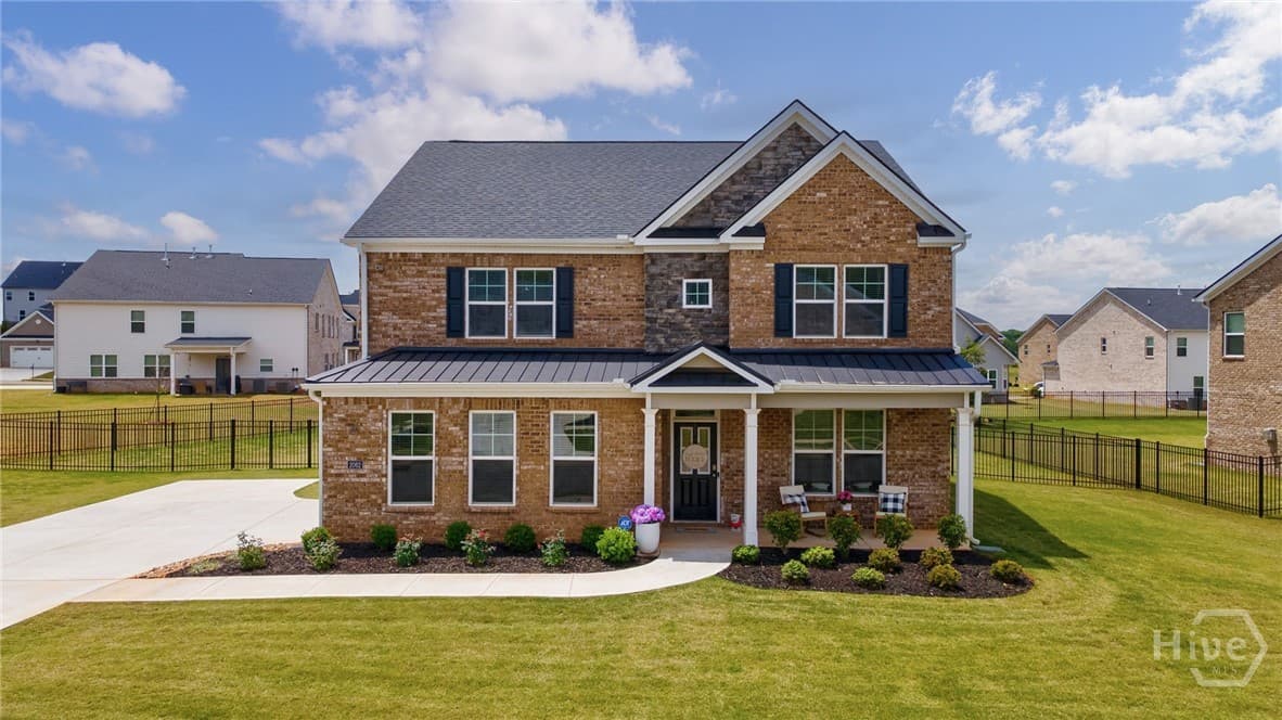 2062 Brookside Circle - Photo 1