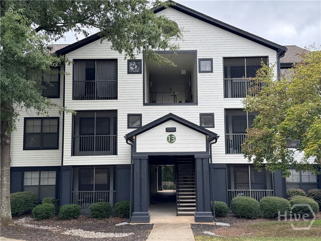 211 North Avenue 1322