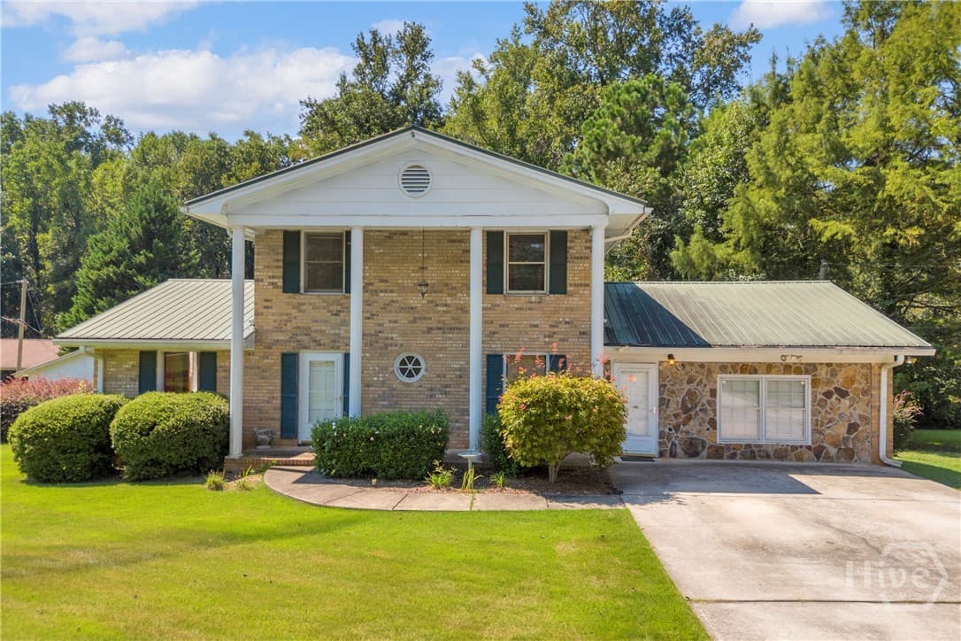 1286 Virginia Lane - Photo 1