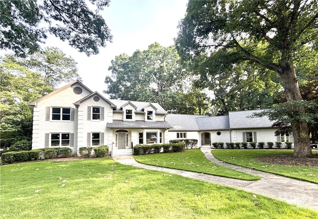 1101 Forrest Hills Drive - Photo 1