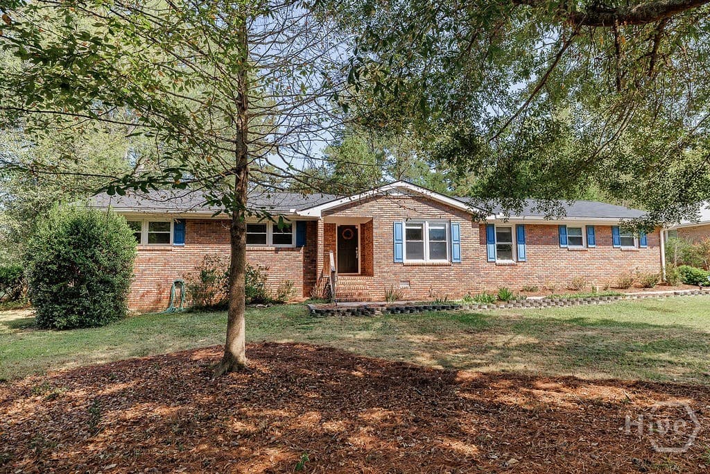 525 Cedar Creek Drive - Photo 1