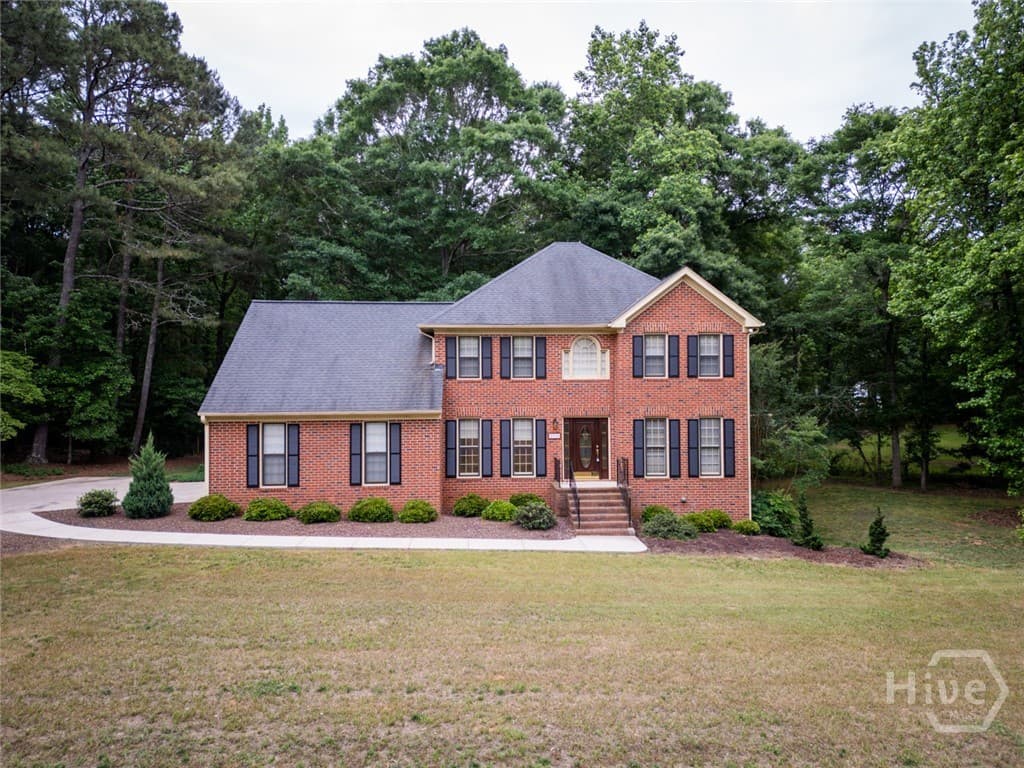 1060 Victoria Crossing - Photo 1