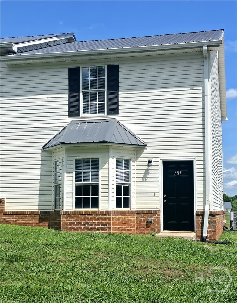 187 Westchester Circle - Photo 1