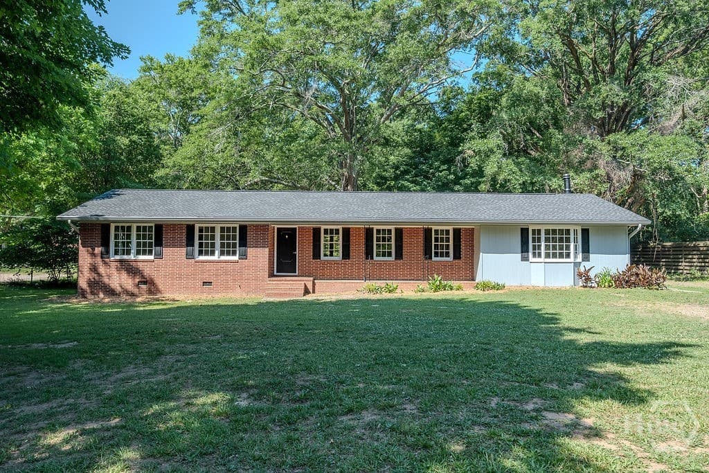 765 Glenn Carrie Road