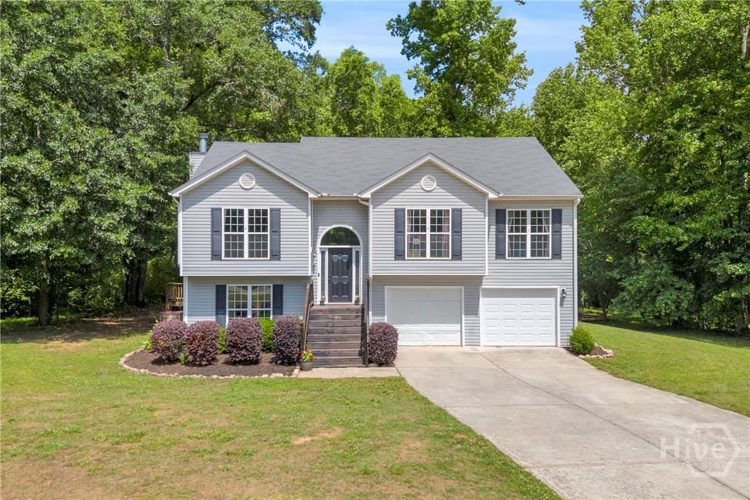 335 Elizabeth Court