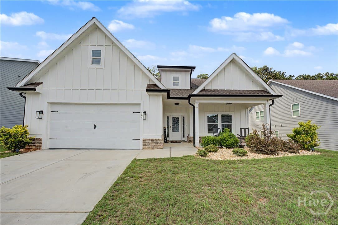 184 Richmond Drive - Photo 1