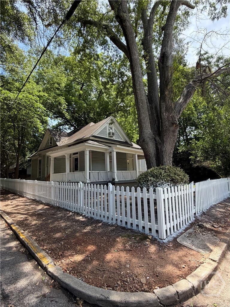 390 N Chase Street - Photo 1
