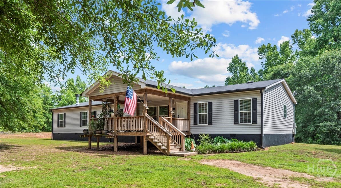 205 Hope Drive - Photo 1