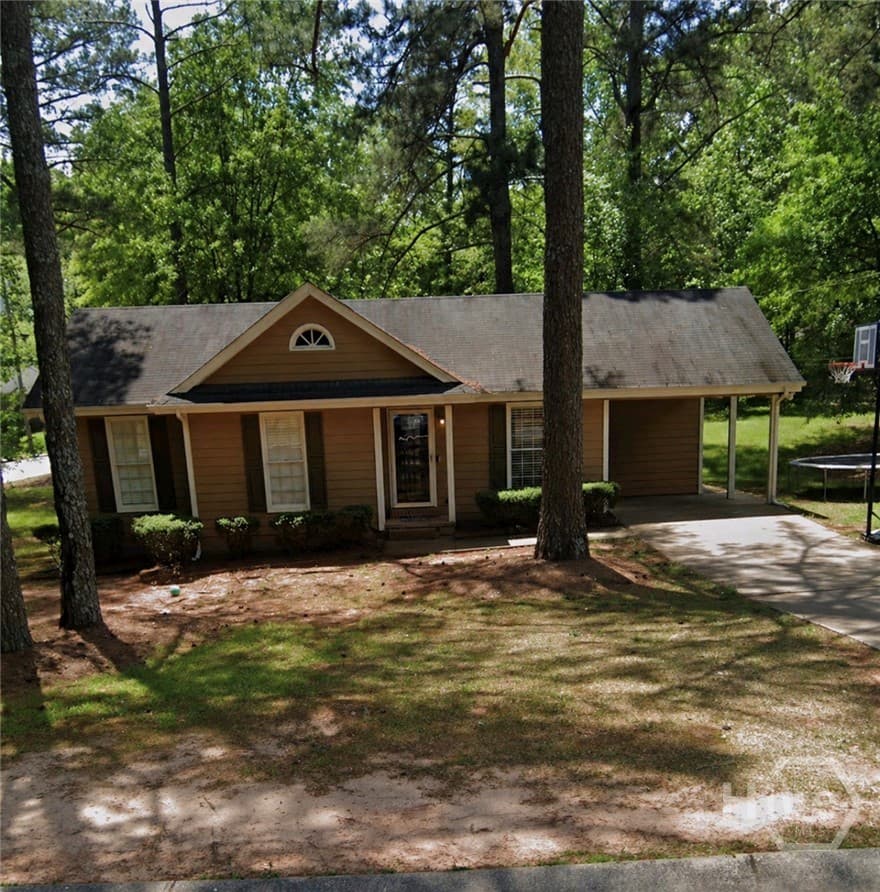 241 Rutledge Drive - Photo 1