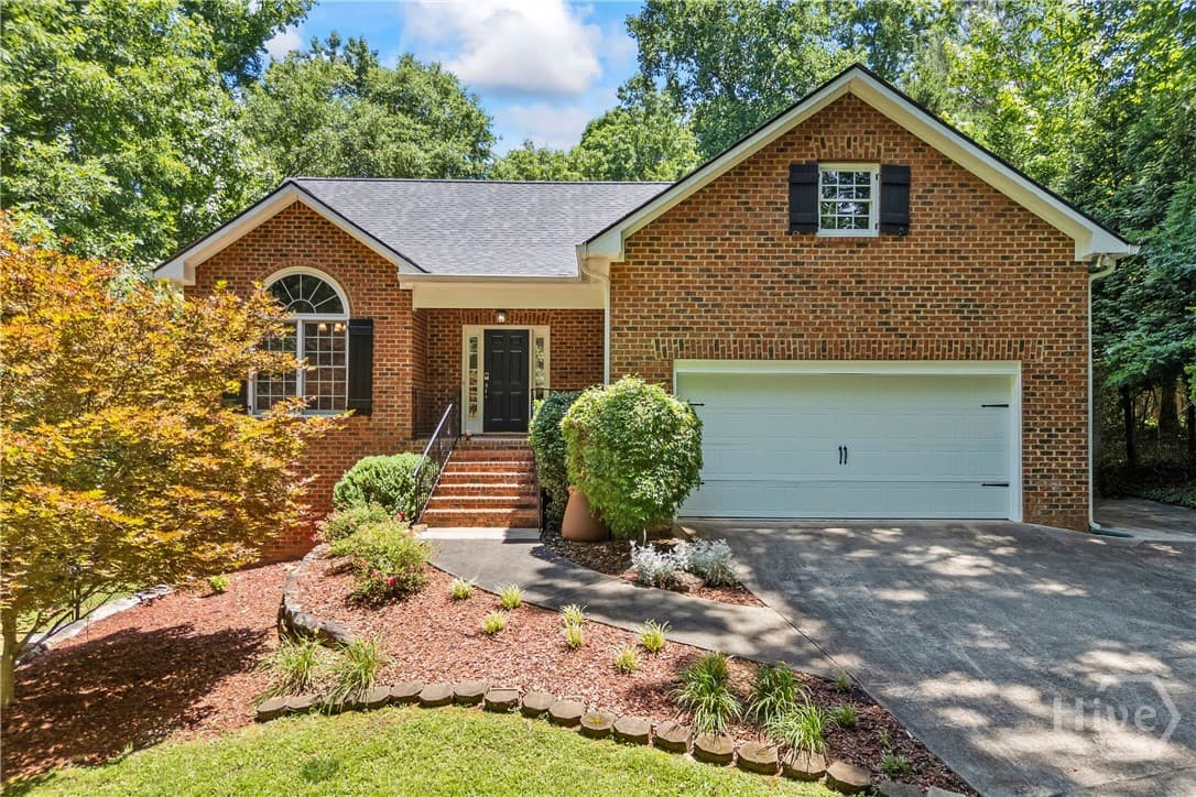 1141 Golf Course Lane - Photo 1