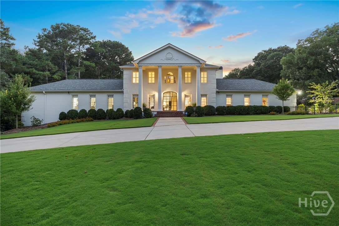 1900 Crystal Hills Drive - Photo 1