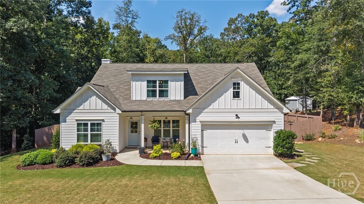 210 Masters Way - Photo 1