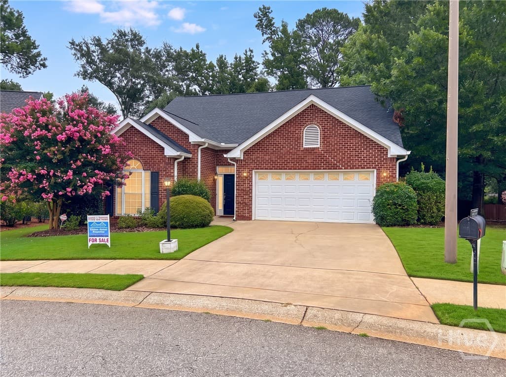 116 Huntington Shoals Drive - Photo 1