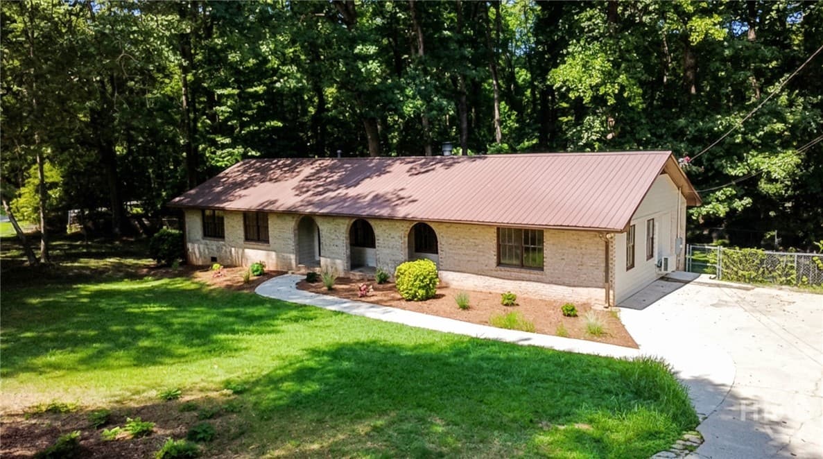 1191 Arrowhead Road - Photo 1