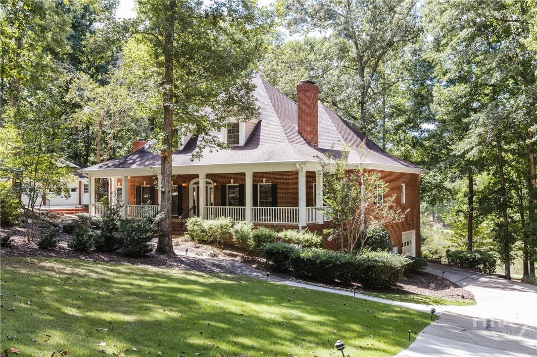 320 Millstone Circle - Photo 1