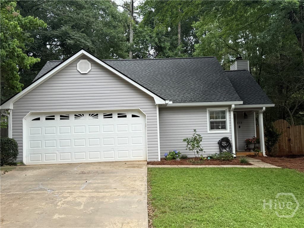 123 Onyx Place