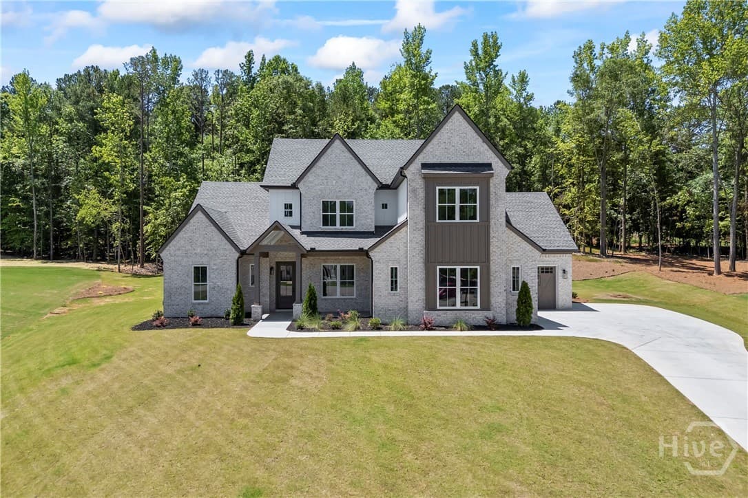 205 Chariot Court - Photo 1