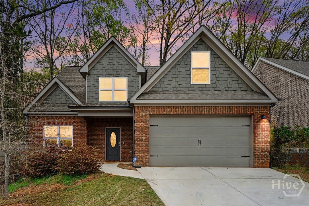 204 Towns Walk Drive - Photo 1