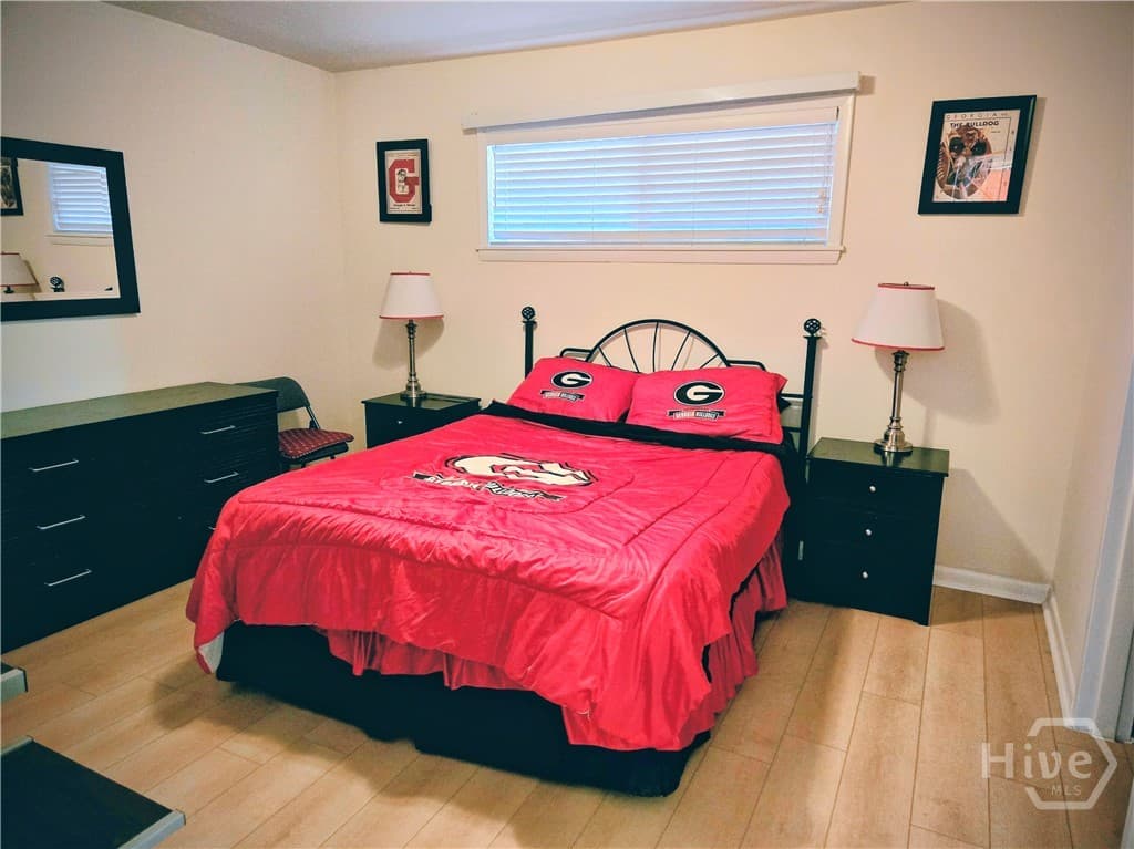 250 Little Street C210