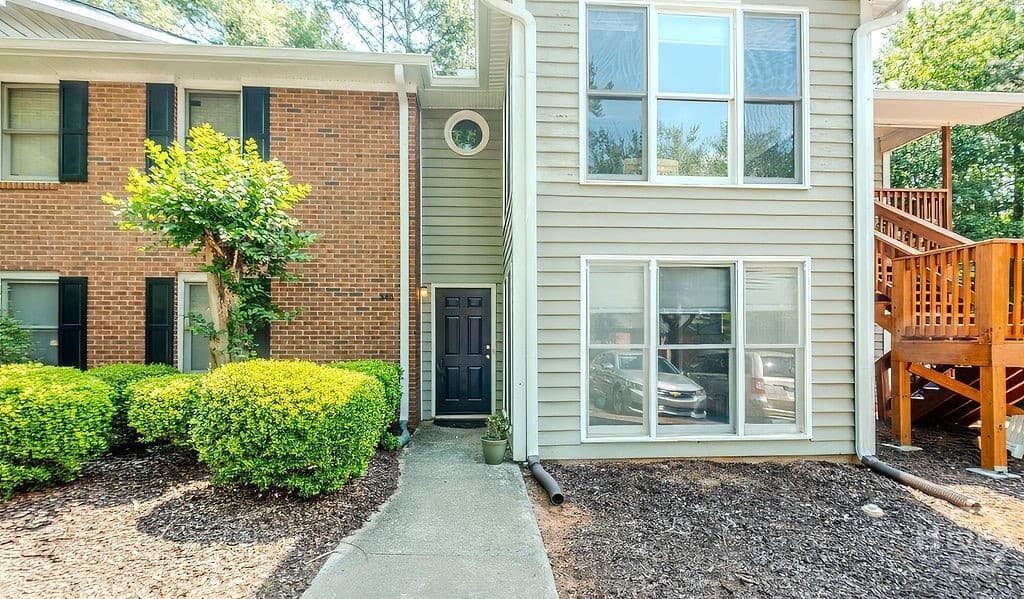 345 Research Drive 340 - Photo 1