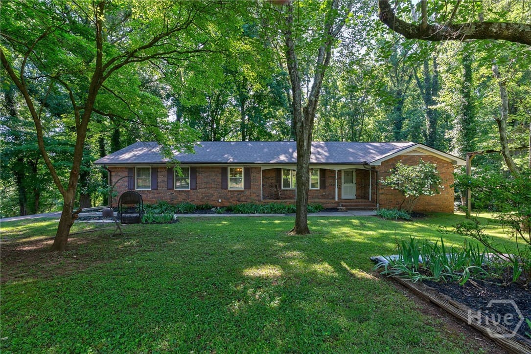 115 Curtis Drive - Photo 1